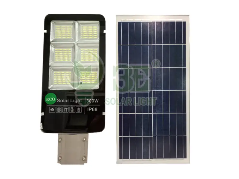 Sản phẩm đèn bàn chải năng lượng mặt trời 300w AZE-SBC tại 3E