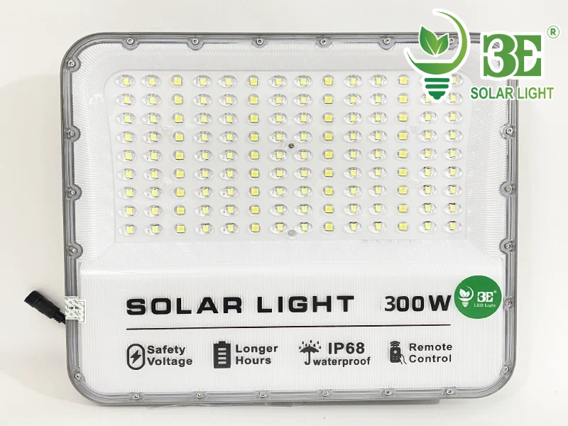 Đèn cao áp năng lượng mặt trời 300W AZR-SFMN2 3E