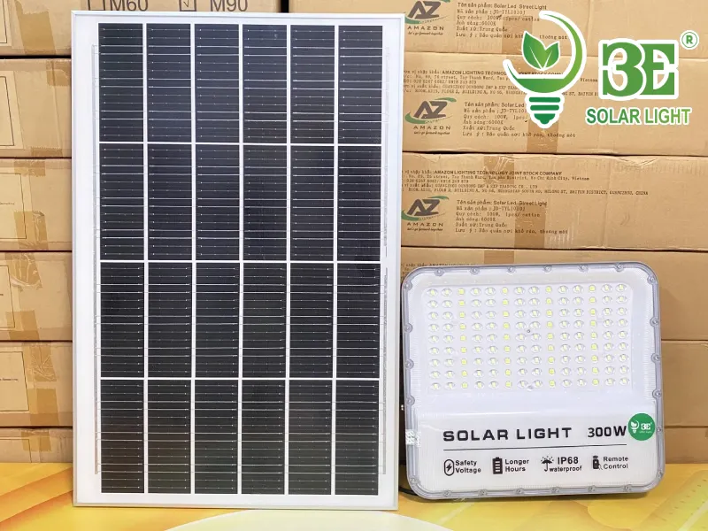 Đèn cao áp năng lượng mặt trời 300W AZR-SFMN2 chống nước