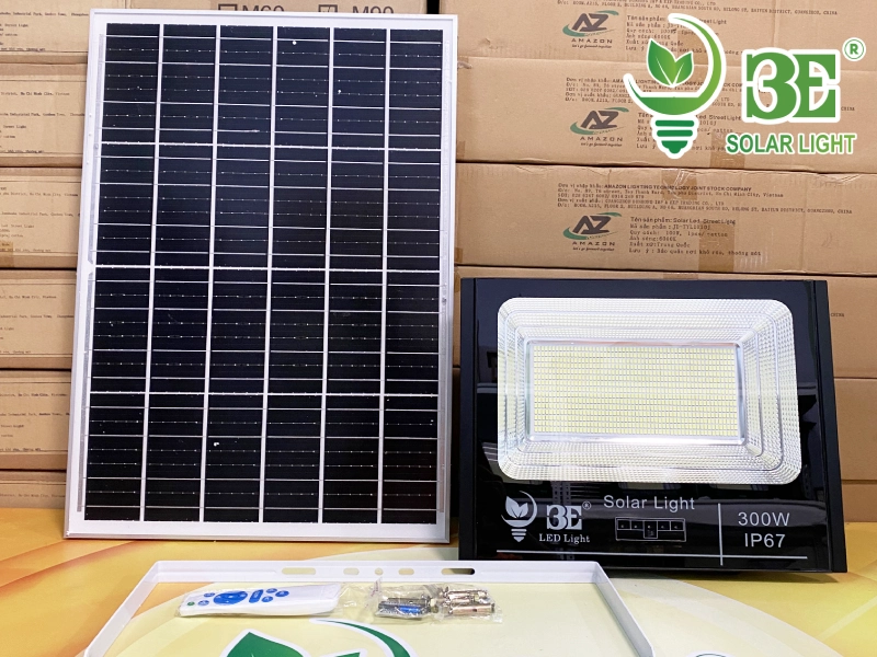 Thông số đèn năng lượng mặt trời solar light 300w IP67 AZR-SF1