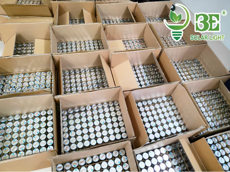 Mua pin lithium đèn năng lượng mặt trời tại 3E