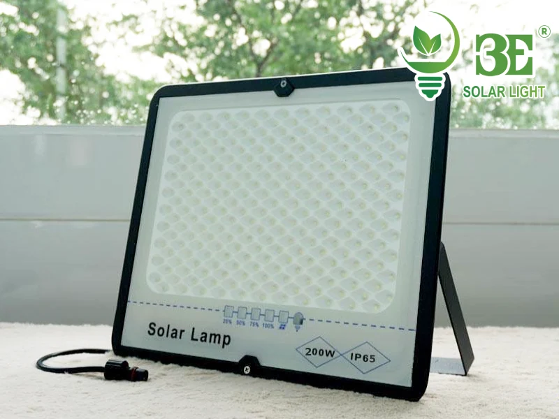 Thông số đèn năng lượng mặt trời IP65 200w AZR-SFCC