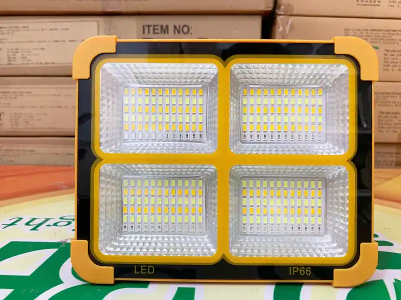 3E SOLAR - Ưu điểm nổi bật của đèn cầm tay năng lượng mặt trời 4 khoang AZ-SF-PCT-200W