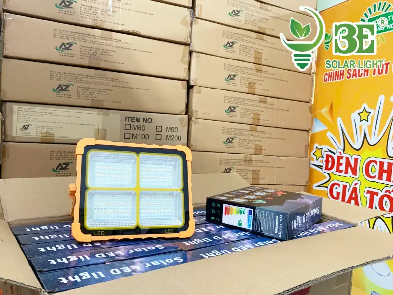 Mua đèn xách tay năng lượng mặt trời 4 khoang AZ-SF-PCT-200W tại 3E SOLAR