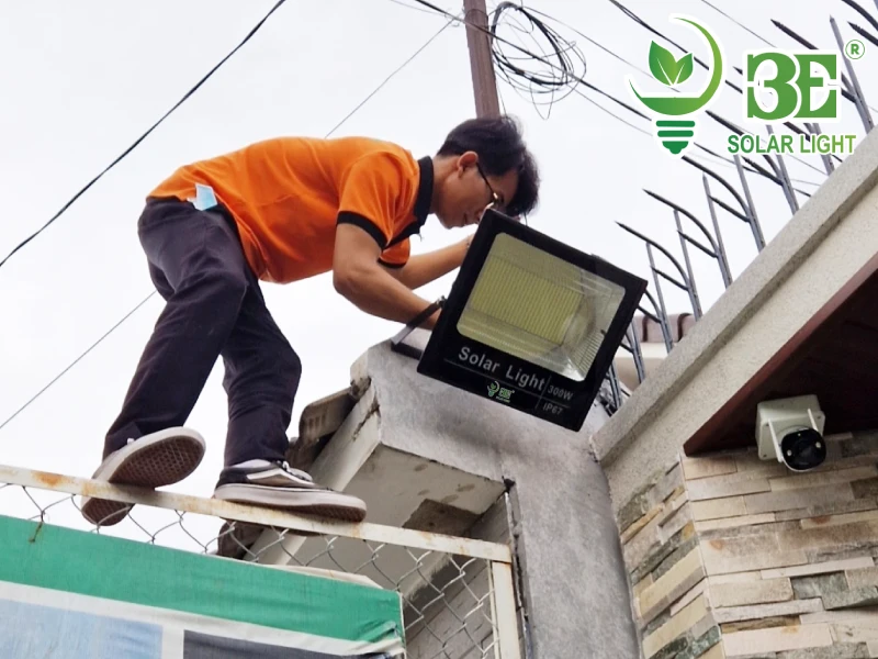 Chọn vị trí lắp đặt đèn pha LED năng lượng mặt trời