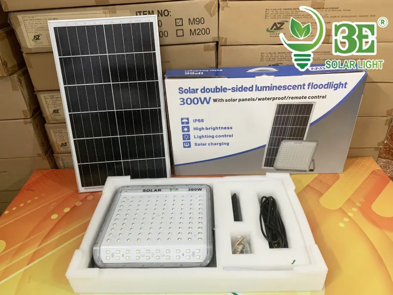 Báo giá đèn pha năng lượng mặt trời chống chói 300w trong nhà AZR-SFMN3-300W tại 3E SOLAR