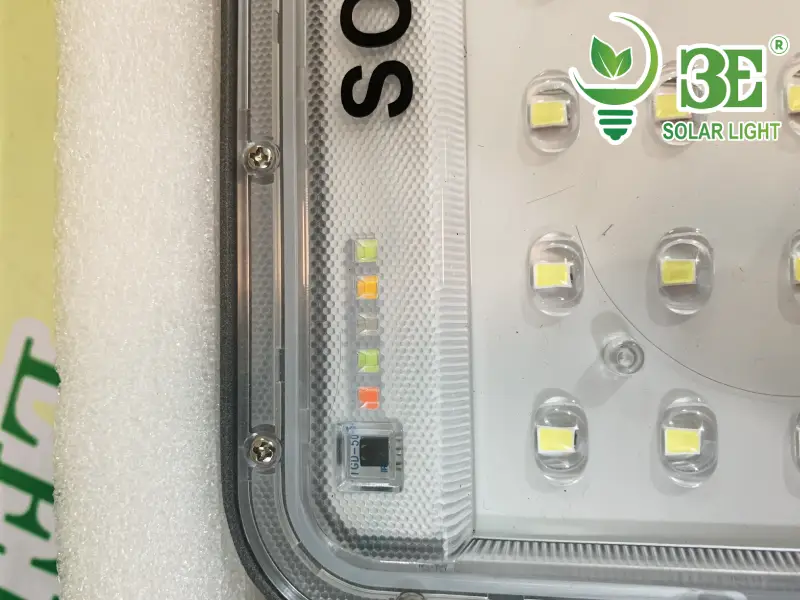 Chip Led đèn pha năng lượng mặt trời chống chói 200w AZR-SFMN3-200W tại 3E SOLAR
