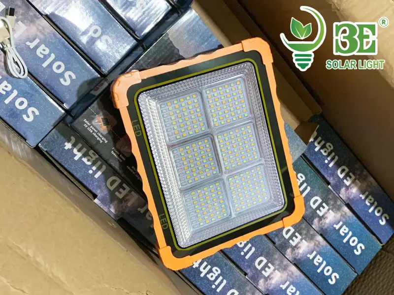 Báo giá đèn xách tay năng lượng mặt trời 6 ô AZ-SF-PCT-200W-6K - 3E Solar