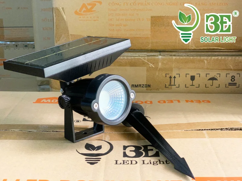 Cấu tạo của đèn hắt cây năng lượng mặt trời AZJD-SR-5W-DM