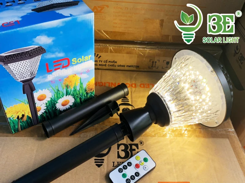 Đèn cắm đất năng lượng mặt trời AZA-STT-RGB