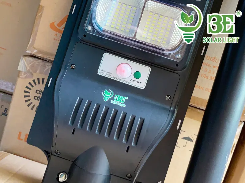 Tính năng nổi bật của đèn năng lượng mặt trời solar light 150w cảm biến chuyển động AZU - SS1 - 150W