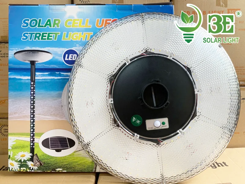 Đèn năng lượng mặt trời UFO 1000W ánh sáng trắng AZR-UFO-KC-1000W-AST