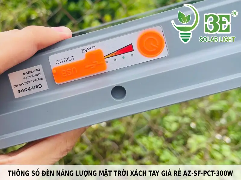 Thông số của đèn năng lượng mặt trời xách tay giá rẻ AZ-SF-PCT-300W