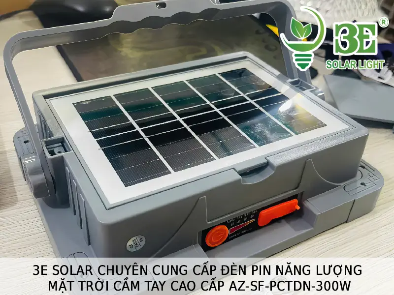 3E SOLAR chuyên cung cấp đèn pin năng lượng mặt trời cầm tay cao cấp AZ-SF-PCTDN-300W tại 3E SOLAR