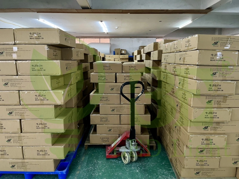 nha-cung-cap-den-nang-luong-mat-troi-60w