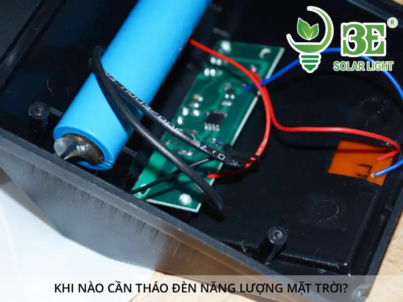 Khi nào cần tháo đèn năng lượng mặt trời