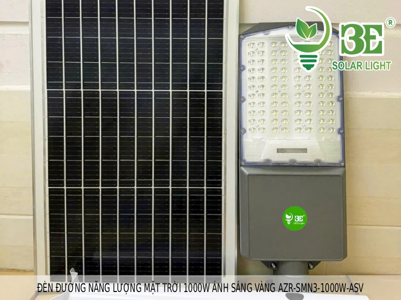 Đèn đường năng lượng mặt trời 1000W ánh sáng vàng AZR-SMN3-1000W-ASV